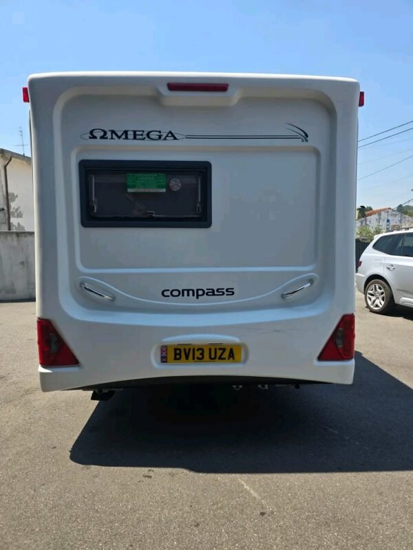 Caravane Omega Compass 2002
