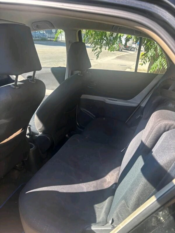 FB_IMG_17657162623109192 Toyota Yaris 2008