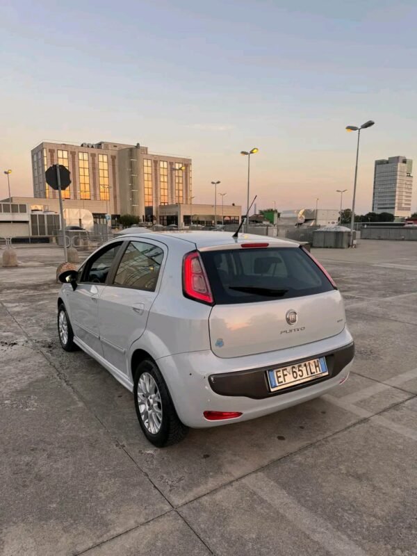 Fiat Punto Evo 1.4 Essence