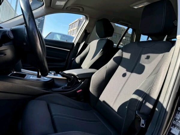 BMW 318d Touring 2018