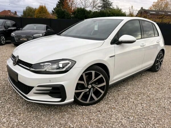 FB_IMG_17683970257993715 VW Golf 7.5 GTD DSG – 184 ch | 2017