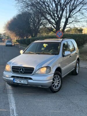 Mercedes ML270